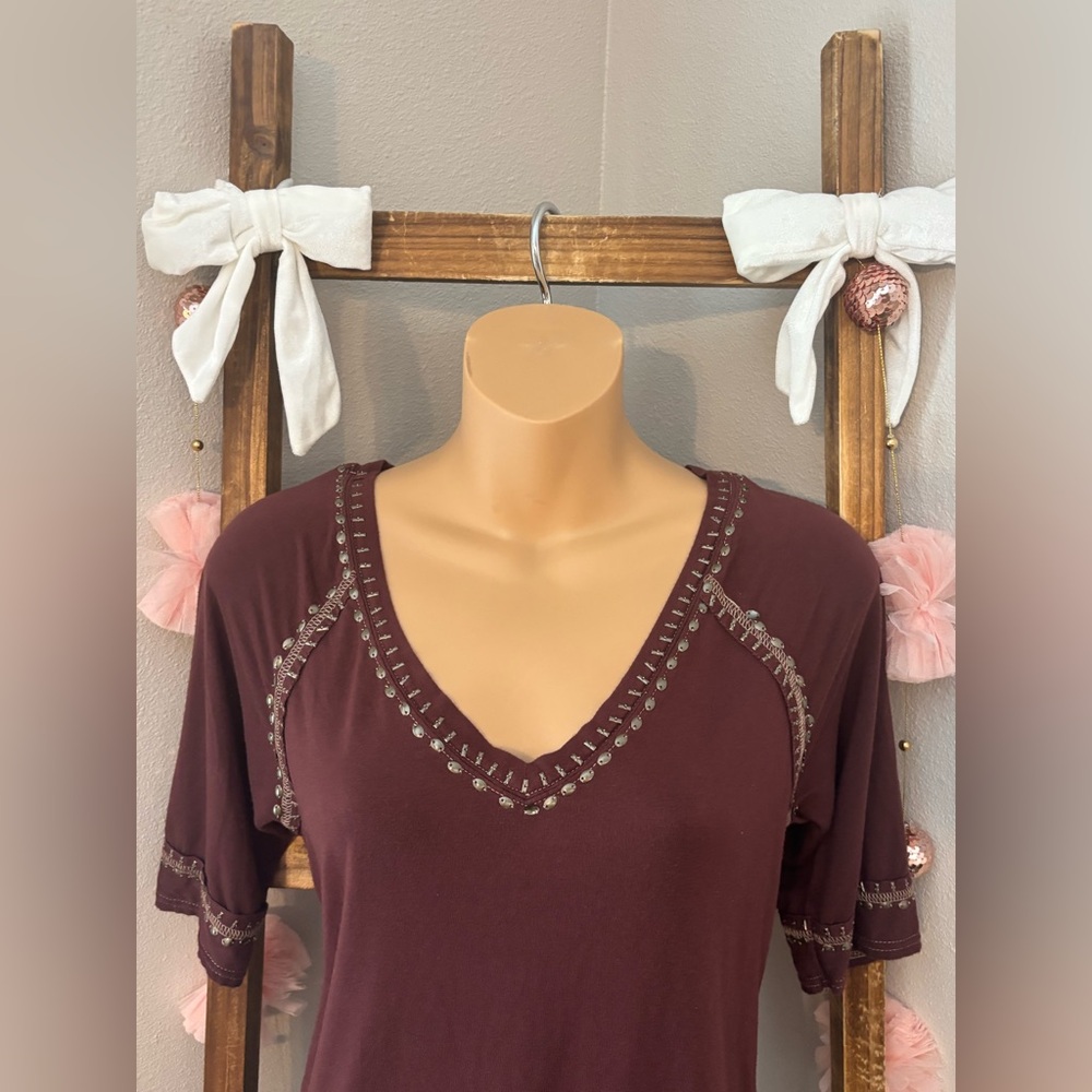 BKE Boutique Embellished Western Boho Country V-Neck 3/4 Sleeve Top M - Picture 4 of 8